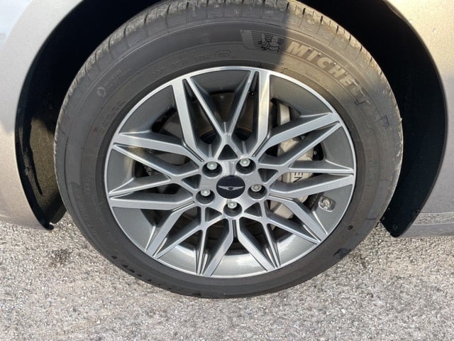 2025 Genesis G80 2.5T